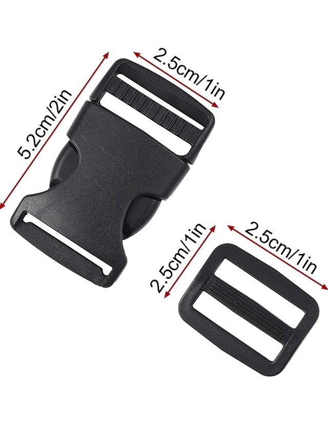 Fettuccia nera con 10 chiusure.