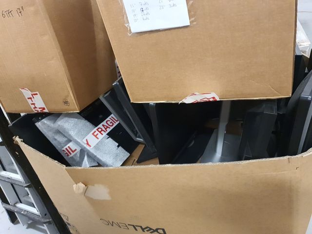 Pacchetto computer Core 2 Duo+monitor multipli