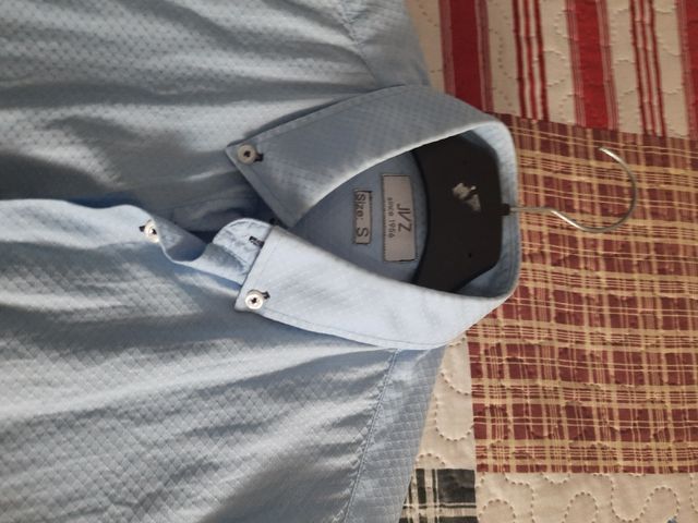 Camisa azul para vestir