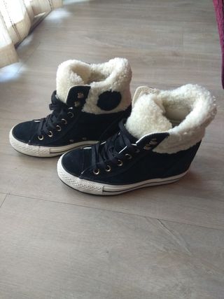 Converse cuña de segunda mano en WALLAPOP