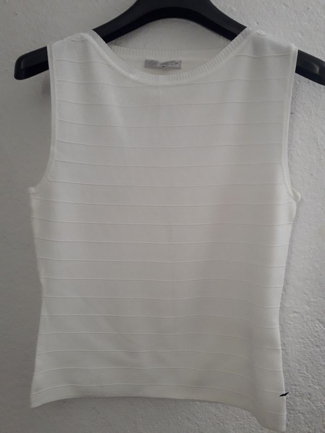 Top vintage hilo. Color blanco hueso