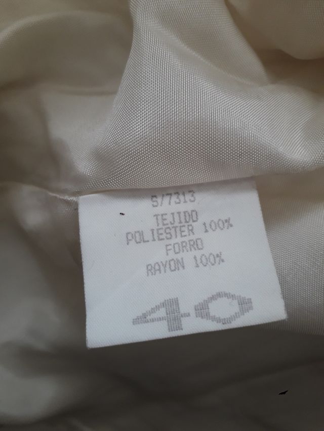 Top vintage hilo. Color blanco hueso