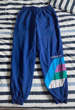Chandal Adidas vintage de segunda mano en WALLAPOP