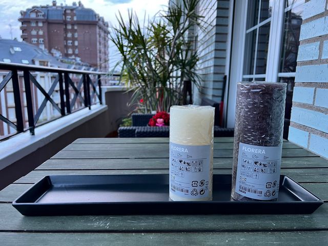 2 VELAS + PORTAVELAS REGALO