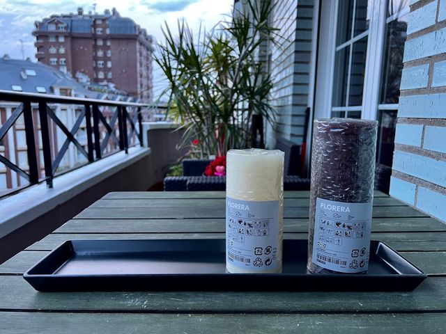 2 VELAS + PORTAVELAS REGALO