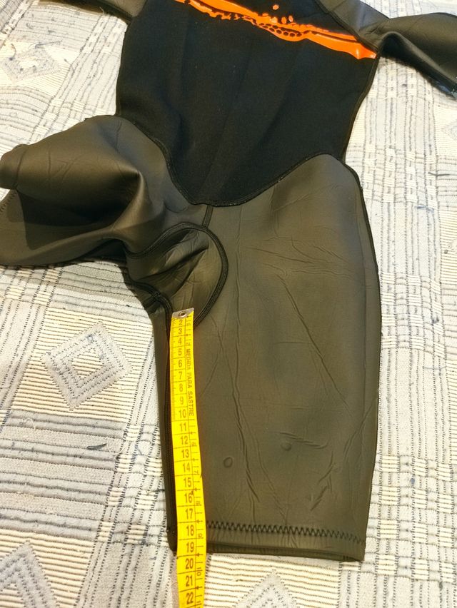Traje neopreno corto Tribord. Niño.T. 10/12 años.