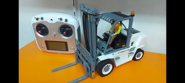 carretilla elevadora RC escala 1:14 metalhobi