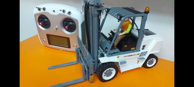 carretilla elevadora RC escala 1:14 metalhobi