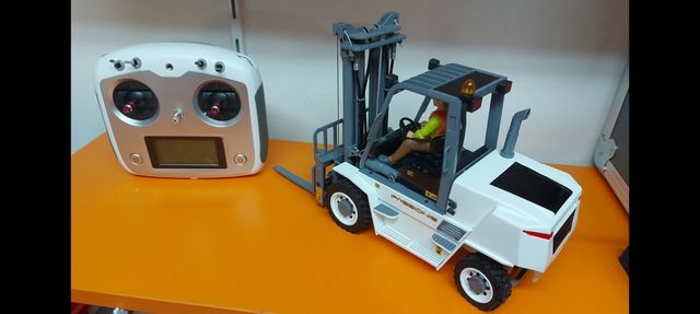 carretilla elevadora RC escala 1:14 metalhobi