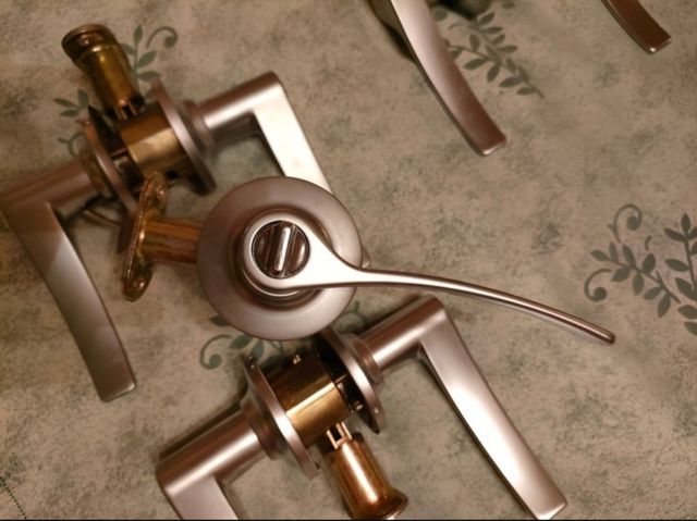 Lotes 6 Marivelas Tesa y 6 pestillos.