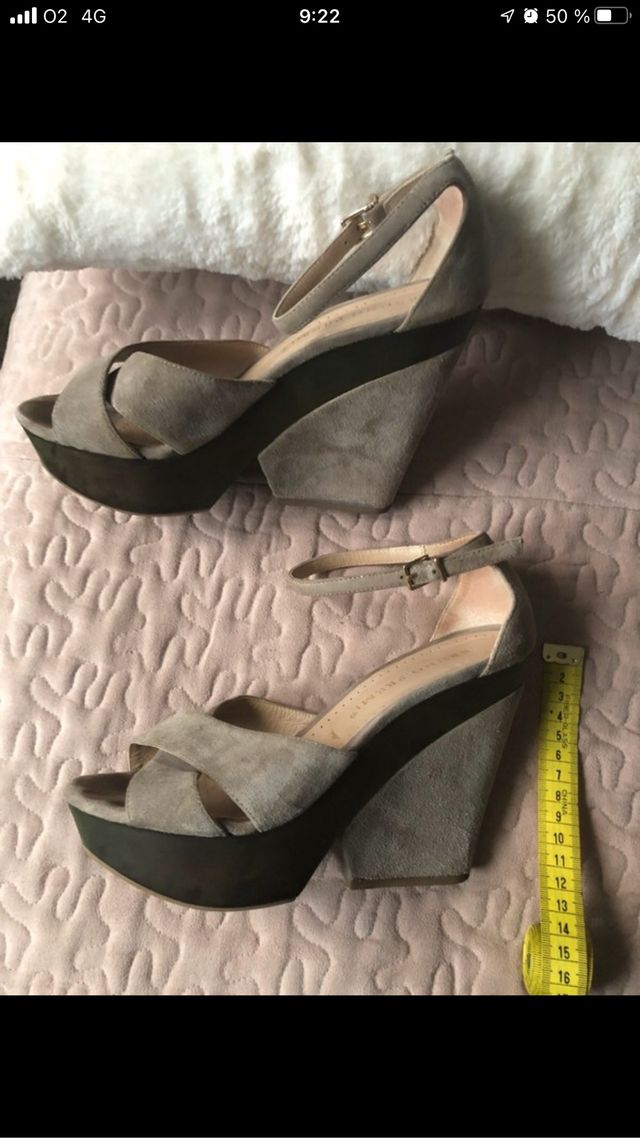 Lote 2 sandalias Bruno Premi