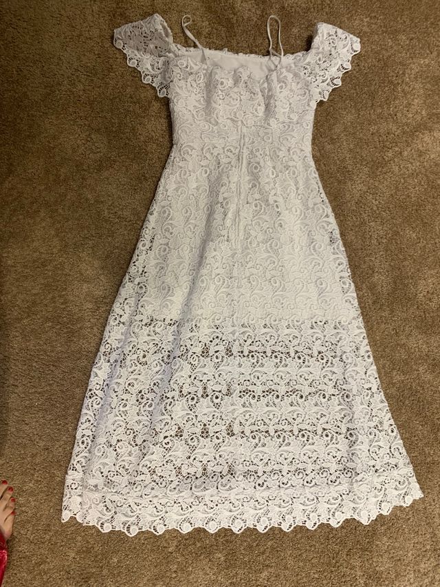 Vestido blanco guipur escotado