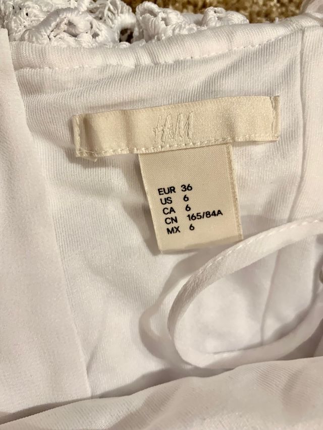 Vestido blanco guipur escotado