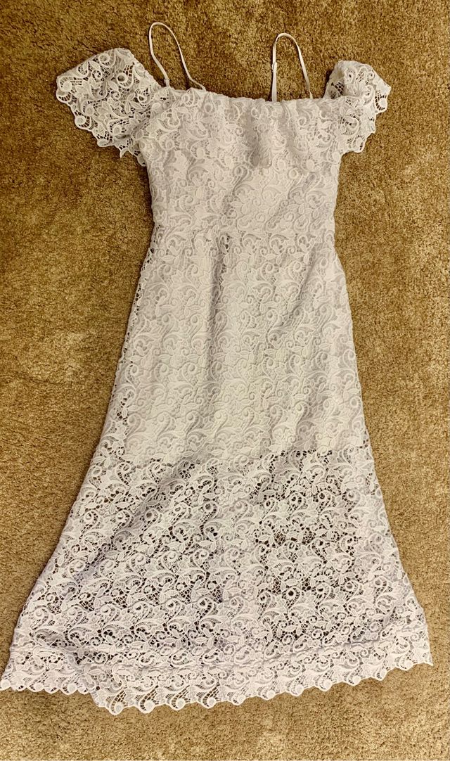 Vestido blanco guipur escotado