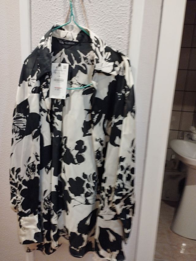 Blusa de Zara con sin estrenar