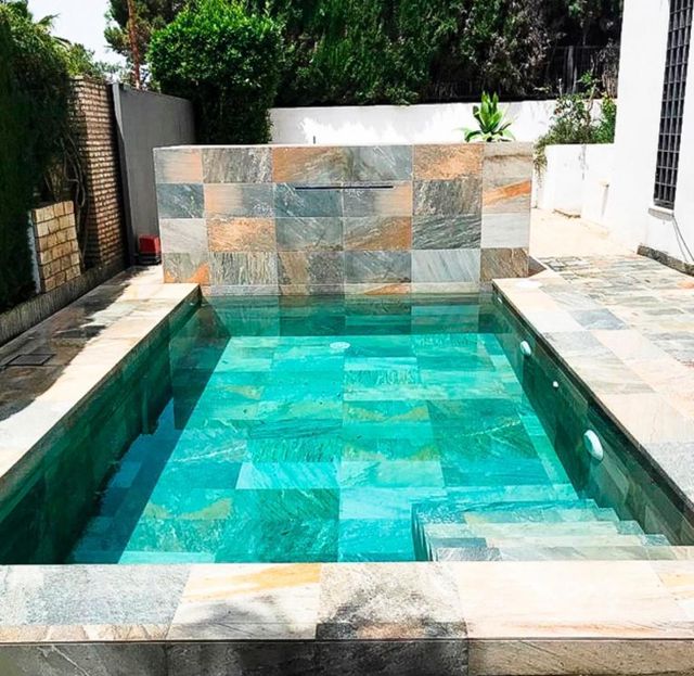 construcción y reparación de piscinas