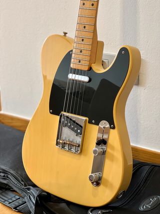 Bajo Fender de segunda mano en WALLAPOP