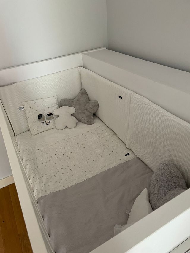 Vestidura cuna nordico + chichonera + cambiador