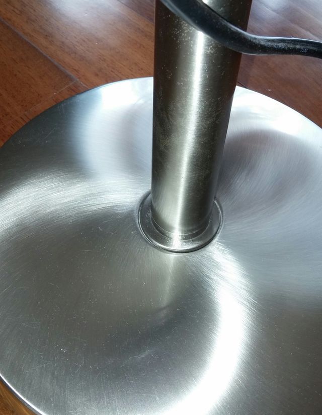 VENTILATORE DA TAVOLO DE LONGHI IN ACCIAIO