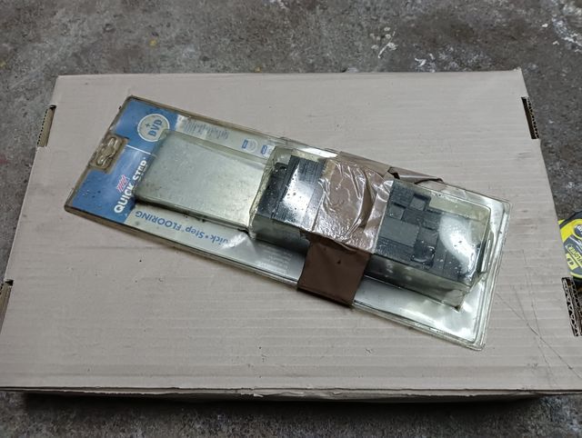 2/2. Utensili e sculture in legno.