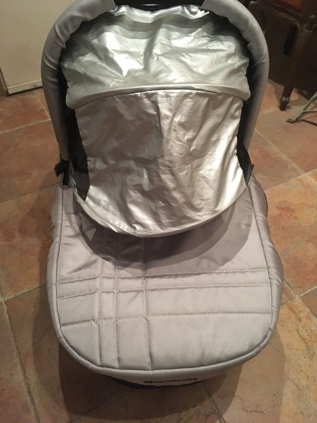 Capazo Uppa Baby Vista