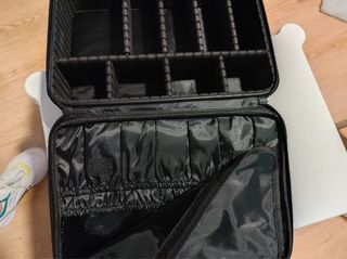 Maletín de maquillaje de segunda mano en WALLAPOP