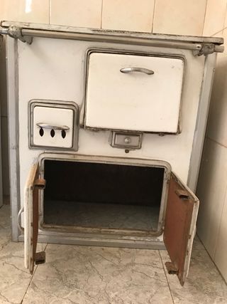 Cocina con horno de leña de segunda mano en WALLAPOP