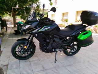 Baul moto Kawasaki de segunda mano en WALLAPOP