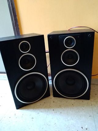 Altavoces vintage de segunda mano en WALLAPOP