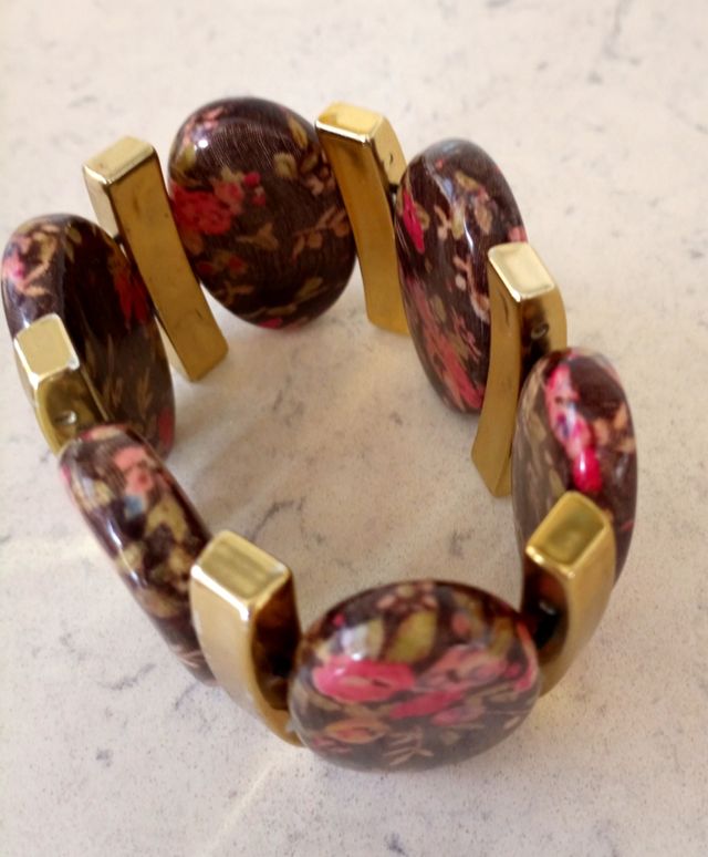 PARFOIS, Collar, colgante y pulsera o brazalete.