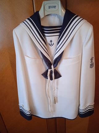 Traje de Comunión de segunda mano en Zaragoza en WALLAPOP