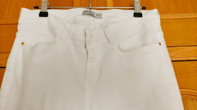 Pantalón bordado estilo Boho