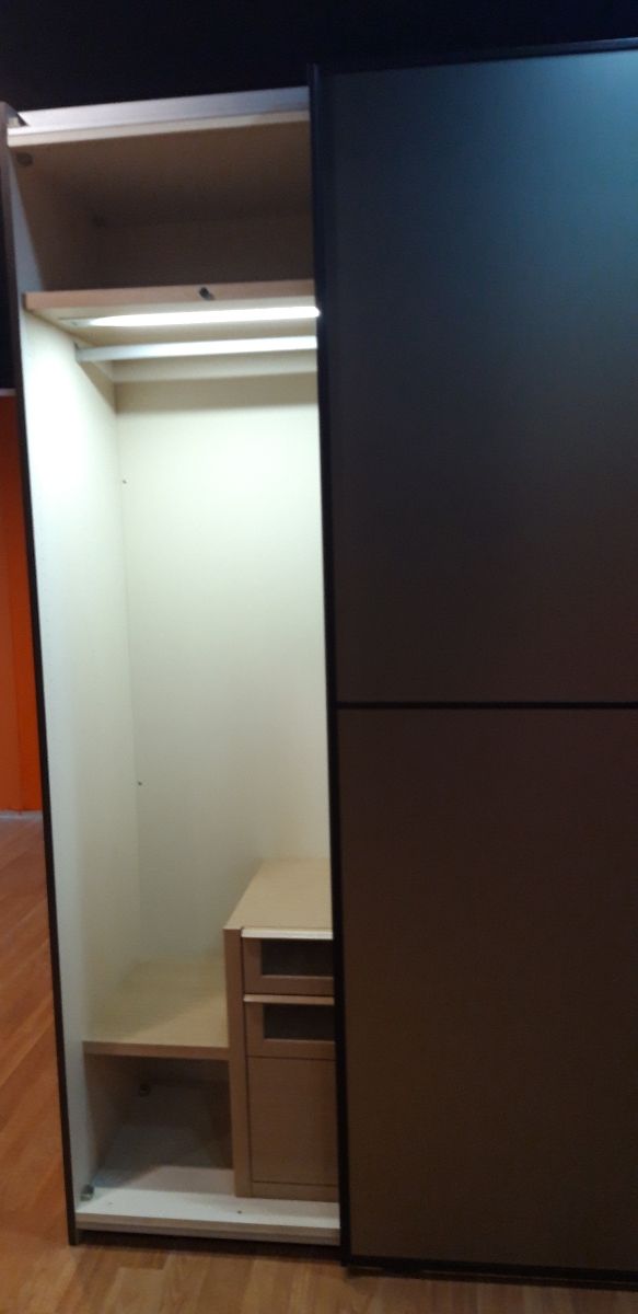 Armario puertas correderas de cristal