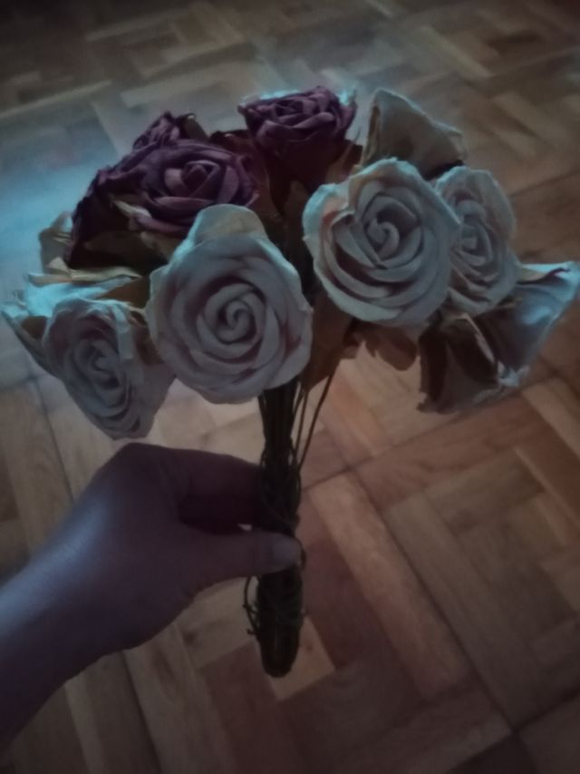 Ramo de flores de papel