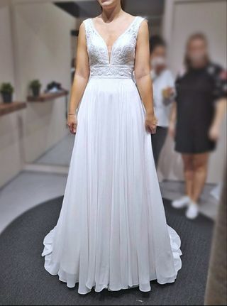 Vestido de novia Pronovias de segunda mano en WALLAPOP