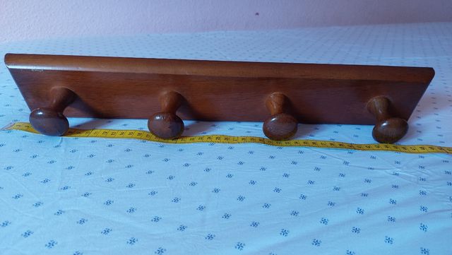PERCHERO DE PARED MADERA 49CM