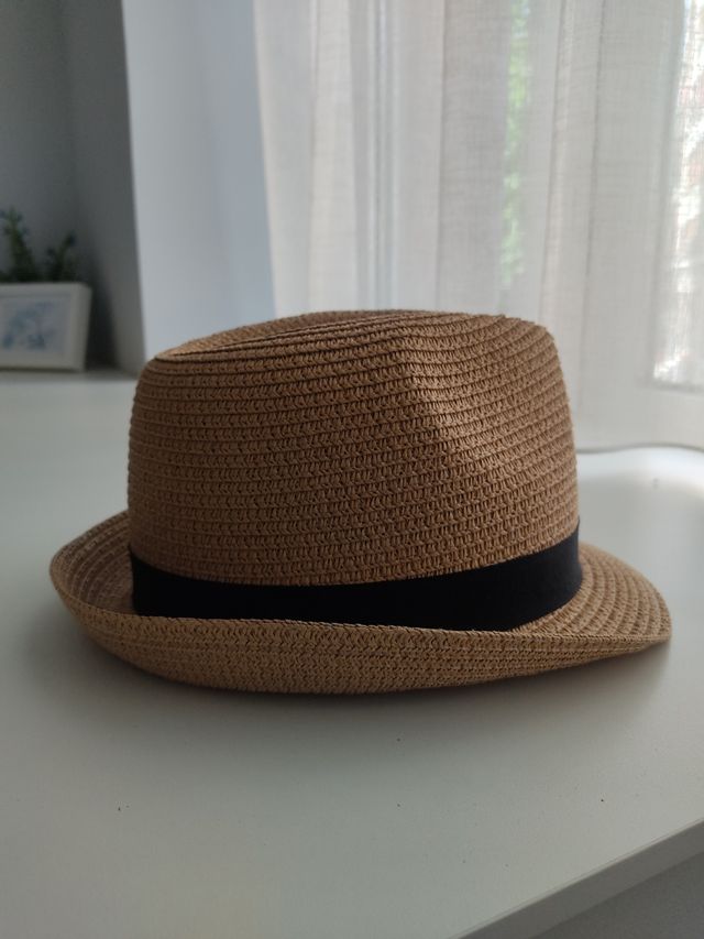 sombrero COMO NUEVO
