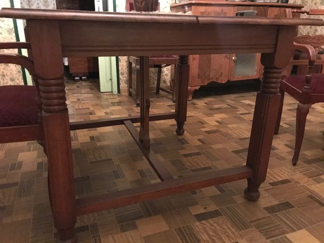 Conjunto mesa y sillas vintage