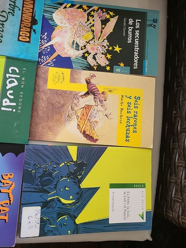 Lote 8 libros por 5 euros