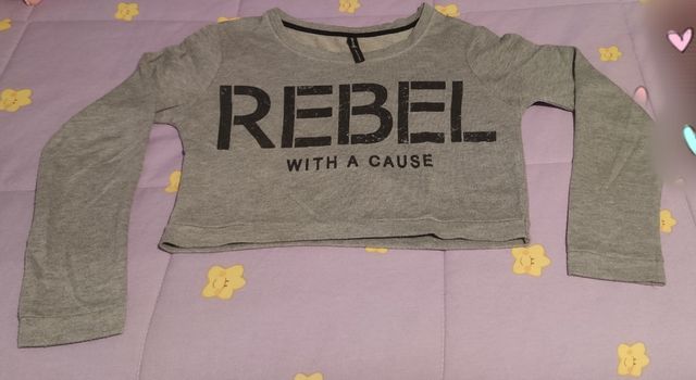 Sudadera crop tops Rebel