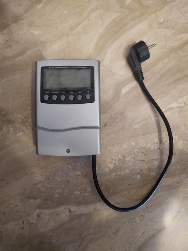 Controlador de calentador de agua solar SR609C
