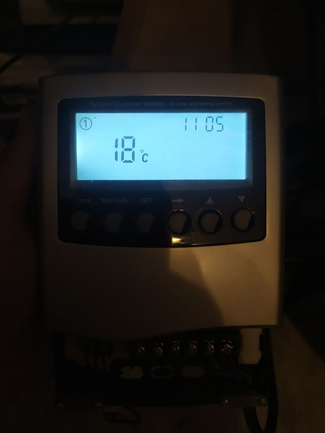 Controlador de calentador de agua solar SR609C