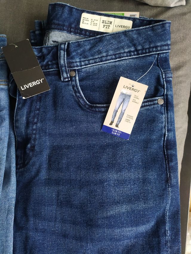 Pantalones vaqueros A ESTRENAR