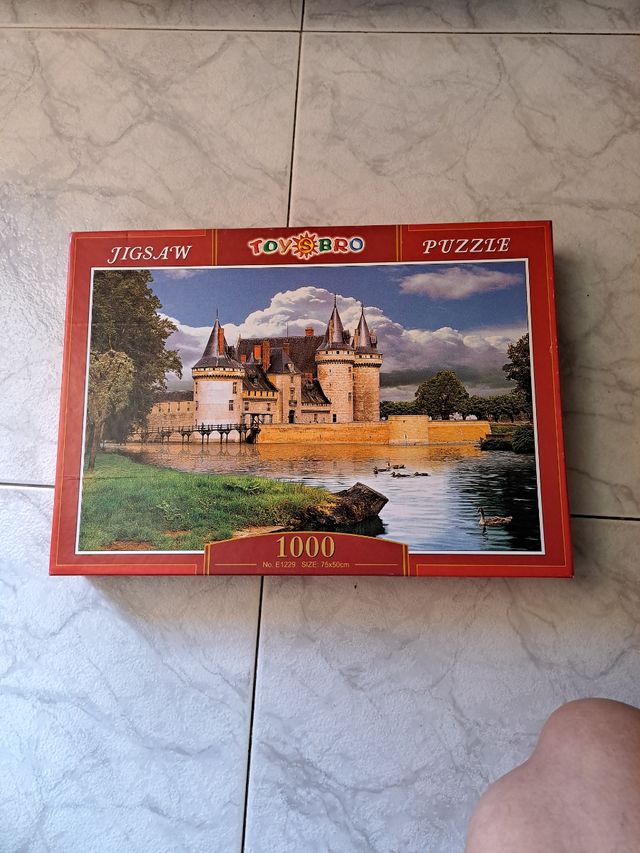 PUZZLE 1000 PIEZAS 7 EUROS