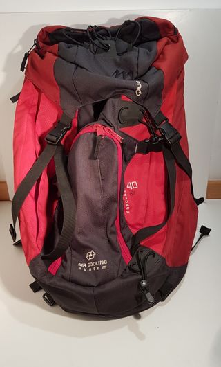Mochila 40 litros de segunda mano en WALLAPOP