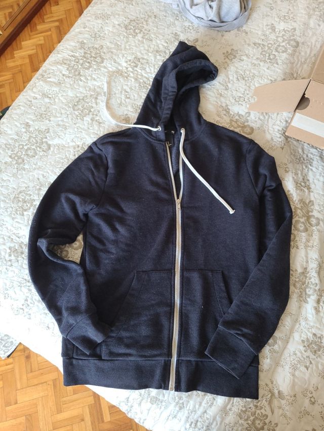 sudadera de vestir azul con capucha