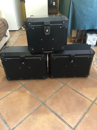 Maleta para moto de segunda mano en WALLAPOP