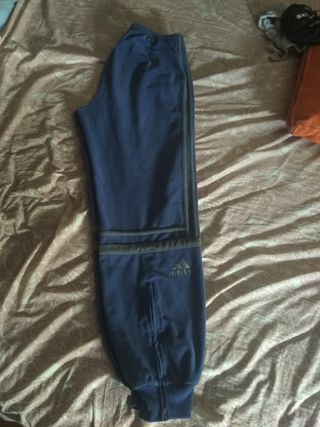 Chandal Adidas Challenger de segunda mano en WALLAPOP