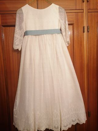 Vestidos de Comunión segunda mano en Madrid | WALLAPOP