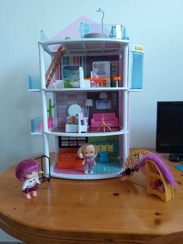 Edificio y Boutique Barriguitas.